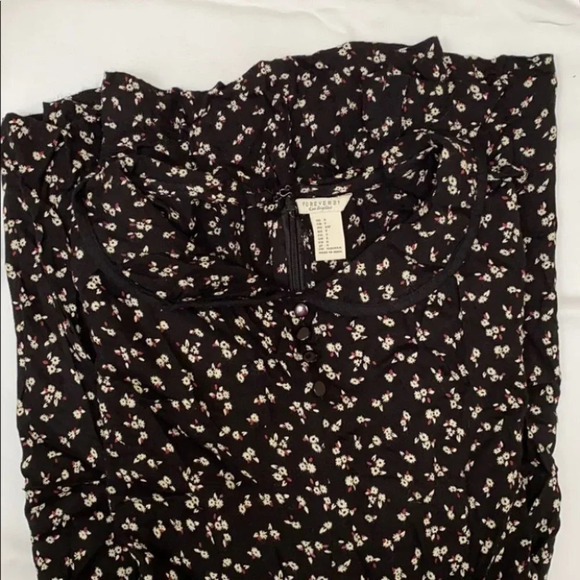 Forever 21 - Peter Pan Collar Mini Dress - Picture 5 of 5